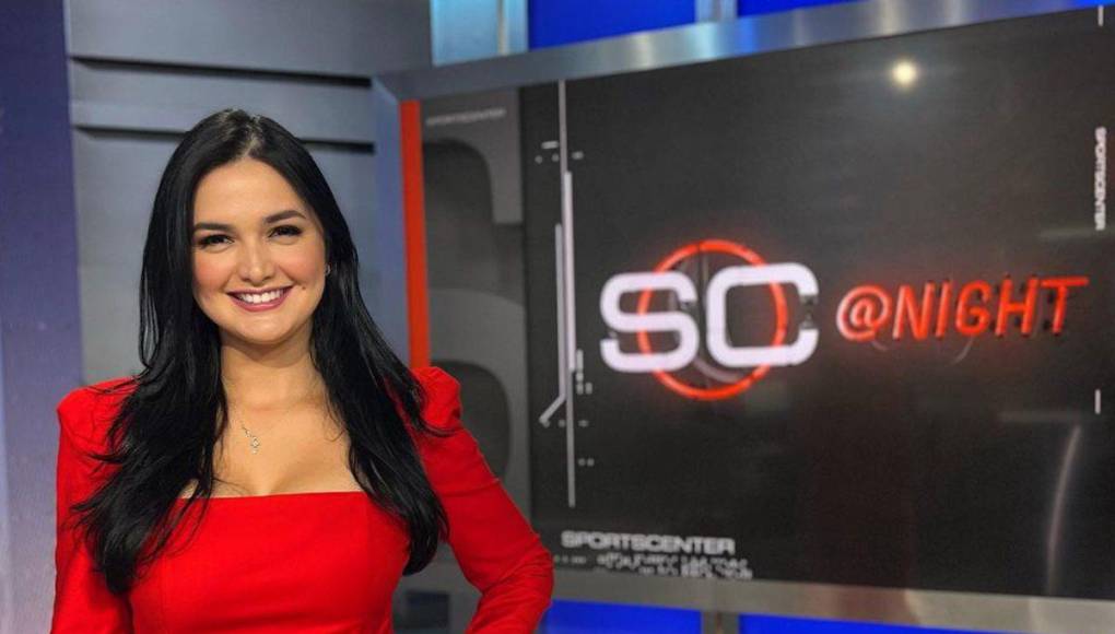 Nataly Álvarez cuenta con varios años de laborar en ESPN.