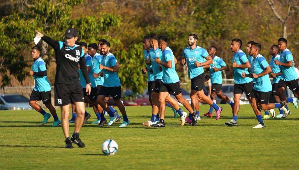 Reinaldo Rueda y sus dirigidos quieren dar un golpe de autoridad en este clásico de Centroamérica, es por eso que no quieren dejar escapar ningún detalle y a alimentación es algo clave.