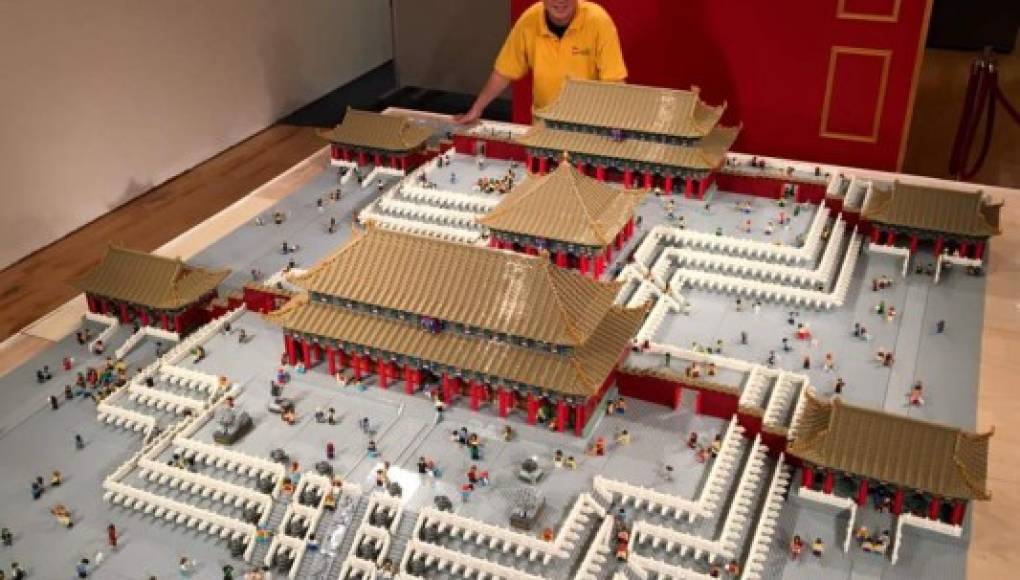 Recrea ciudad con 500.000 piezas de Lego