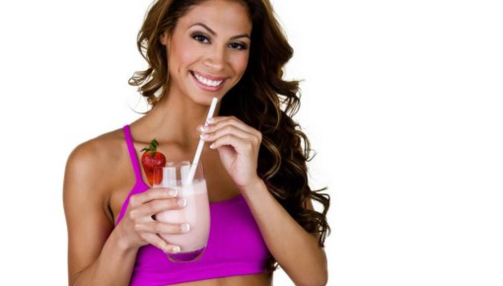 Los jugos detox, especiales para eliminar toxinas mientras entrena