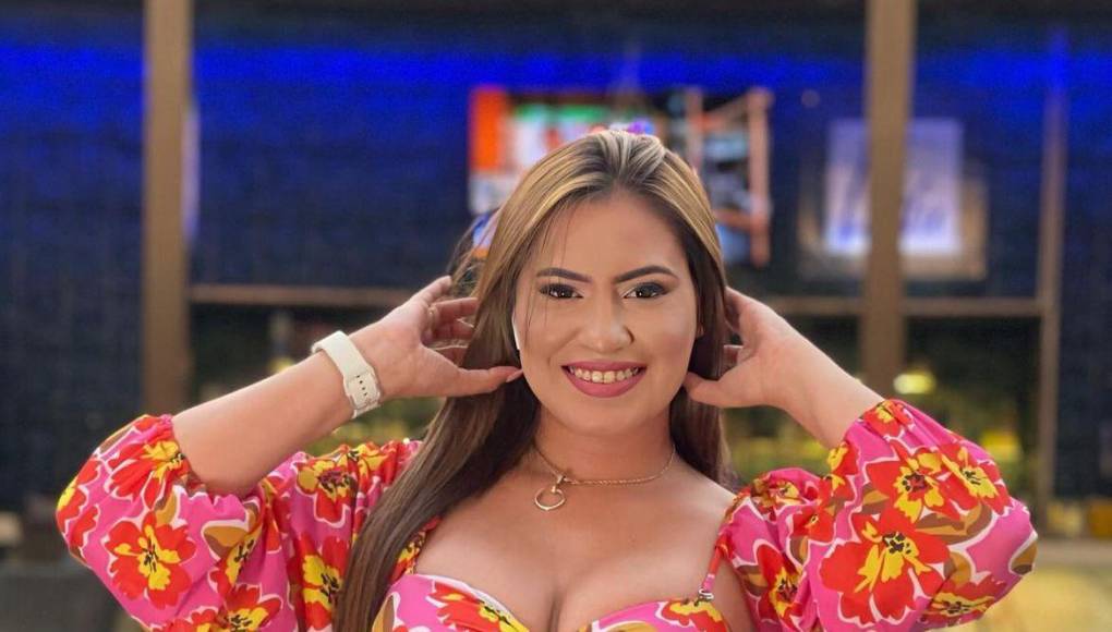 De esta forma Alejandra Rubio demuestra porque es considerada de los cuerpos más sensuales de la farándula en Honduras. 