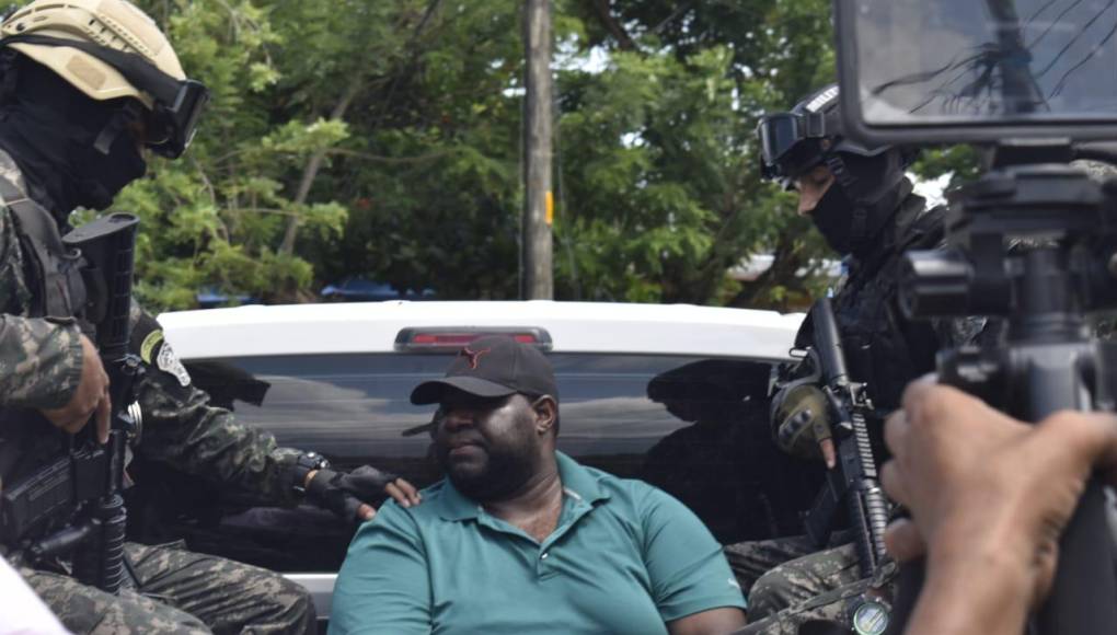 El Ministerio Público informó que se ejecutó este lunes la operación “El Patriarca” para la desarticular una célula criminal que ha traficado toneladas de cocaína.