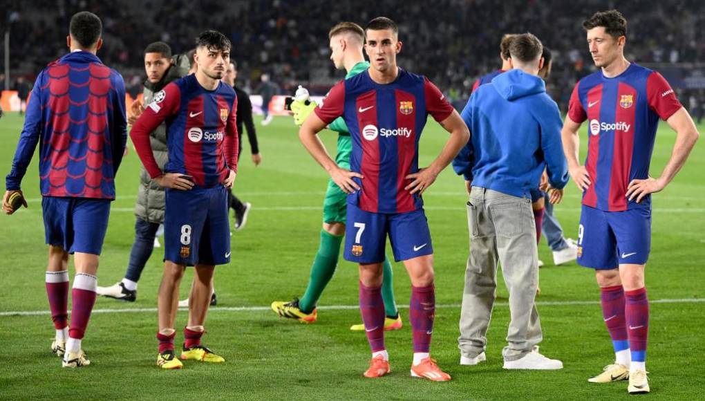 Dicha situación provocó la furia de varios futbolistas del FC Barcelona, que al escuchar sus palabras, los reportes indican que hubo algunos que fueron a buscar a Mbappé y se armó un tumulto .