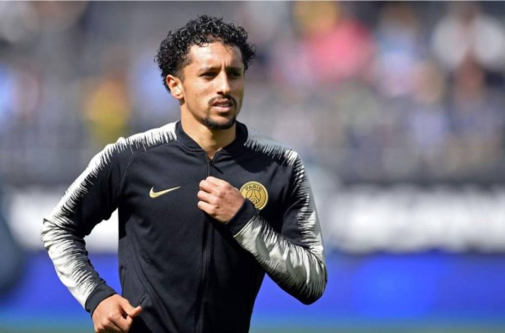 El Real Madrid quiere un central y un pivote defensivo para la próxima temporada, y habría pensado en el futbolista brasileño del París Saint-Germain, Marquinhos, cuyo precio de salida sería de cerca de 50 millones de euros, aunque la crisis por el coronavirus podría provocaría un descenso todavía mayor en el coste total de la operación entre ambos clubes.