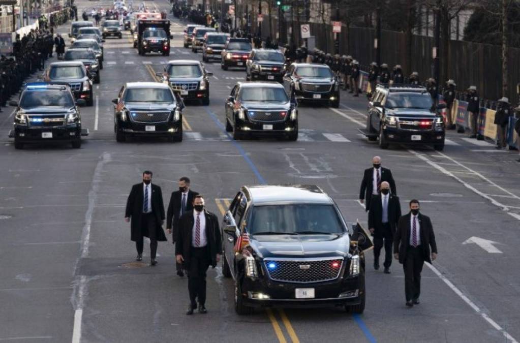 El Servicio Secreto de Estados Unidos organizó la caravana de protección más grande de la historia al utilizar siete limusinas, denominadas 'Bestias', para el desfile presidencial tras la toma de posesión del nuevo mandatario Joe Biden.