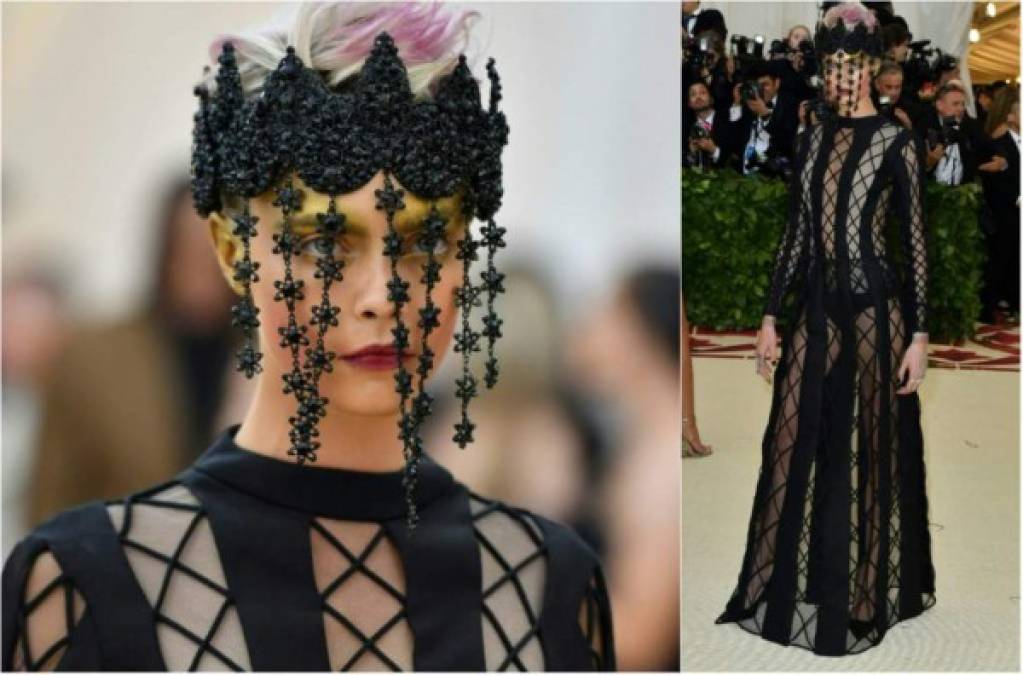 Cara Delevingne sorprendió con su look arriesgado y original.