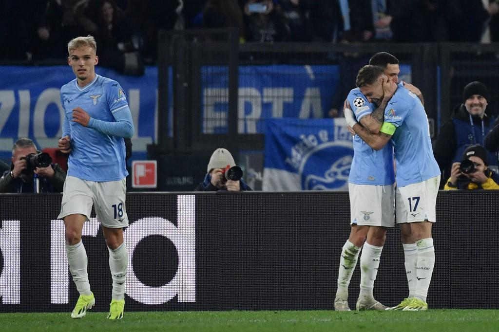Lazio pegó primero y acaricia el pase a cuartos de final de la Champions.