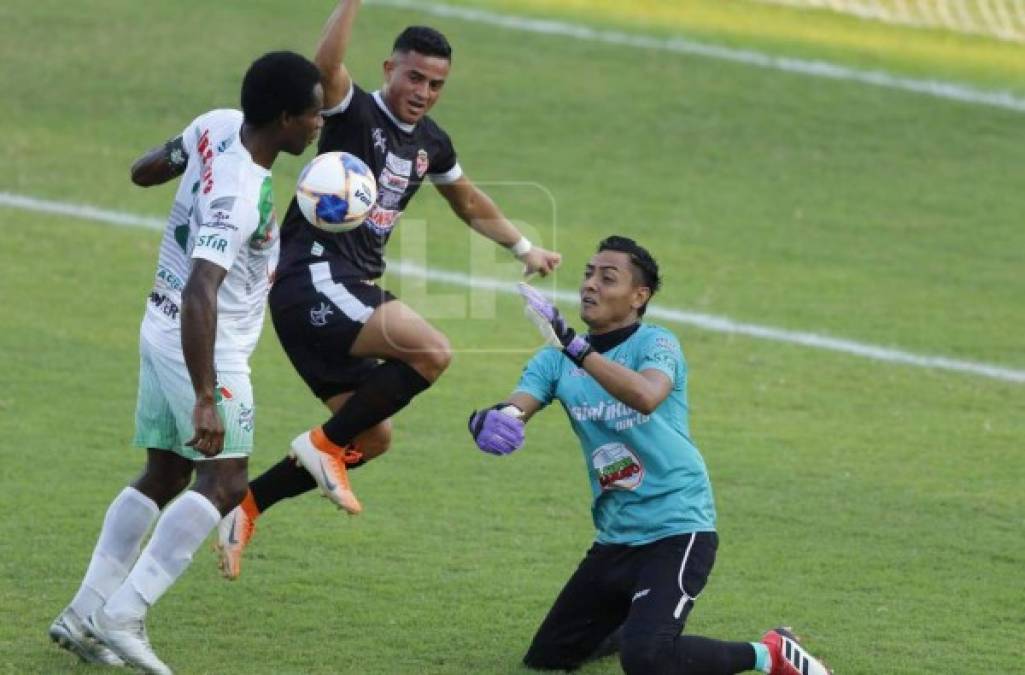 Platense y Real Sociedad empataron 1-1 en el estadio Excélsior de Puerto Cortés. Fue un agradable partido.