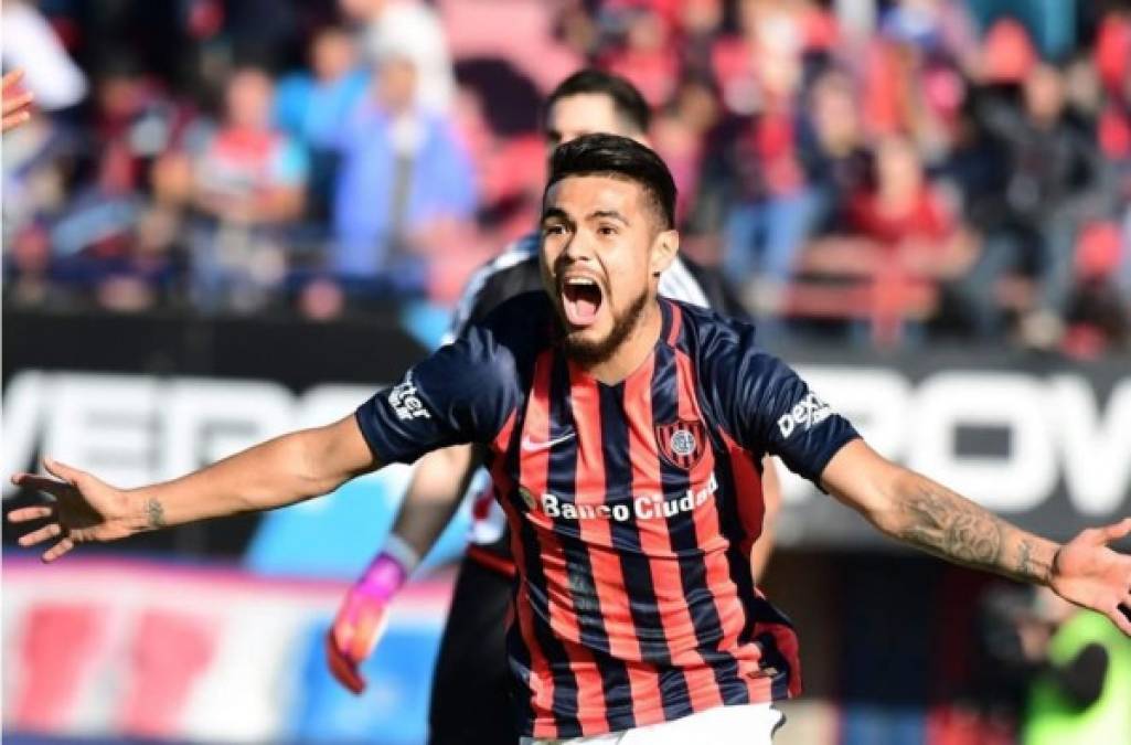 El Inter de Milán ya tendría elegido el sustituto de Jeison Murillo, en caso de que el colombiano fichará por el Valencia. El hombre es Paulo Díaz, central de 22 años internacional por Chile que juega en San Lorenzo de Almagro, según indica Tuttosport.