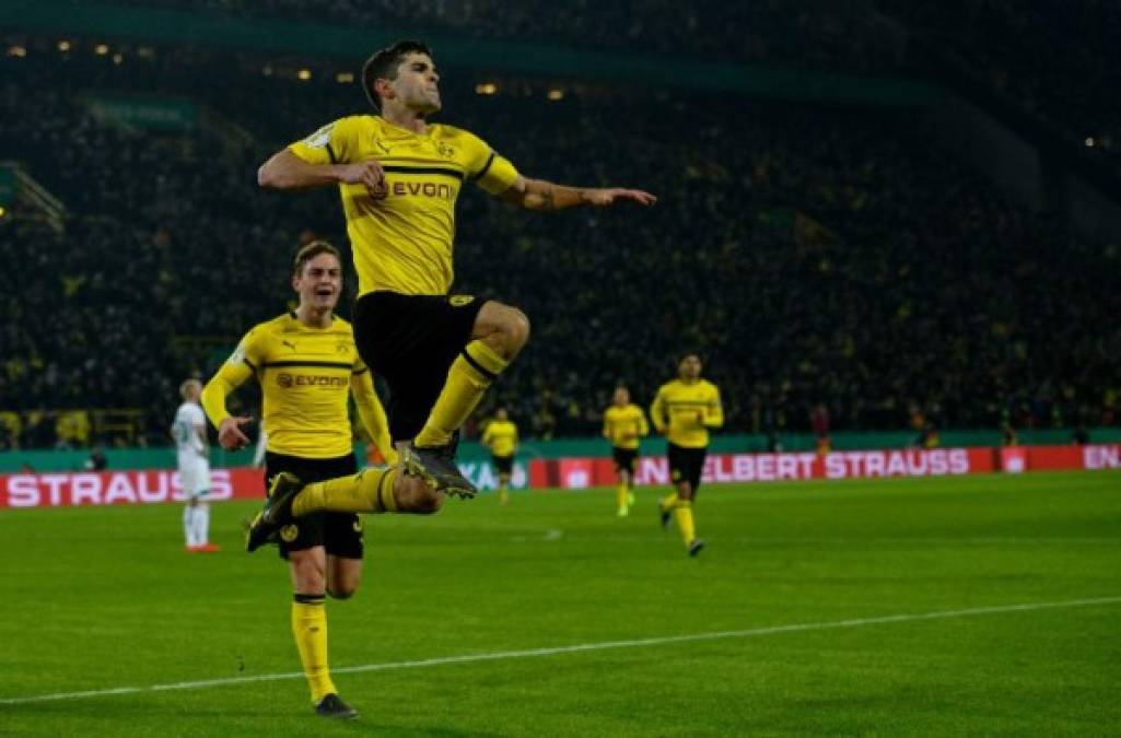 Christian Pulisic; El Chelsea le pagó 64 millones de euros al Dortmund por el fichaje del joven delantero estadounidense. El chico se unirá al club inglés a partir del mes de julio.<br/>