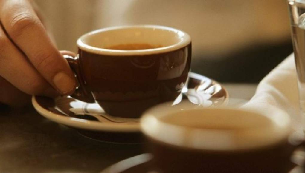 El café podría ralentizar la propagación del cáncer de colon según estudios