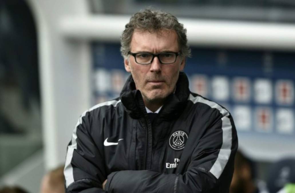 Según SFR, el Barça ha contactado al francés Laurent Blanc para sustituir a Luis Enrique. Actualmente no tiene equipo, tras dejar el París Saint-Germain de la Ligue 1 de Francia.