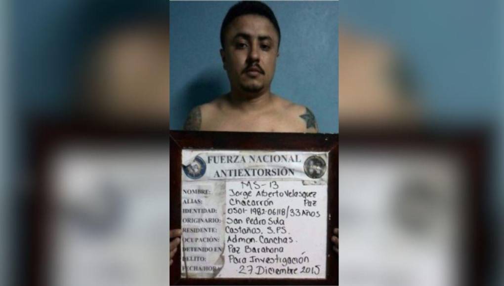 También está acusado Jorge Alberto Velásquez Paz, o ‘Chacarrón’, de 41, por delitos de extorsión, armas de fuego y narcotráfico.