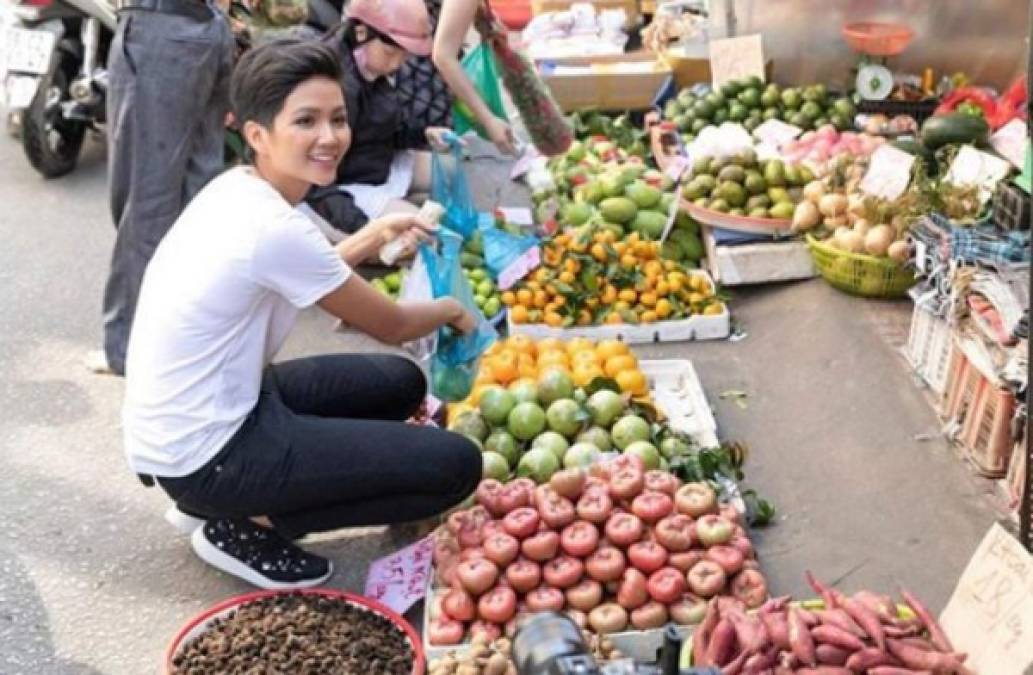 Miss Vietnam trabajó después de terminar la secundaria como empleada doméstica para poder costear sus estudios de Finanzas Empresariales.