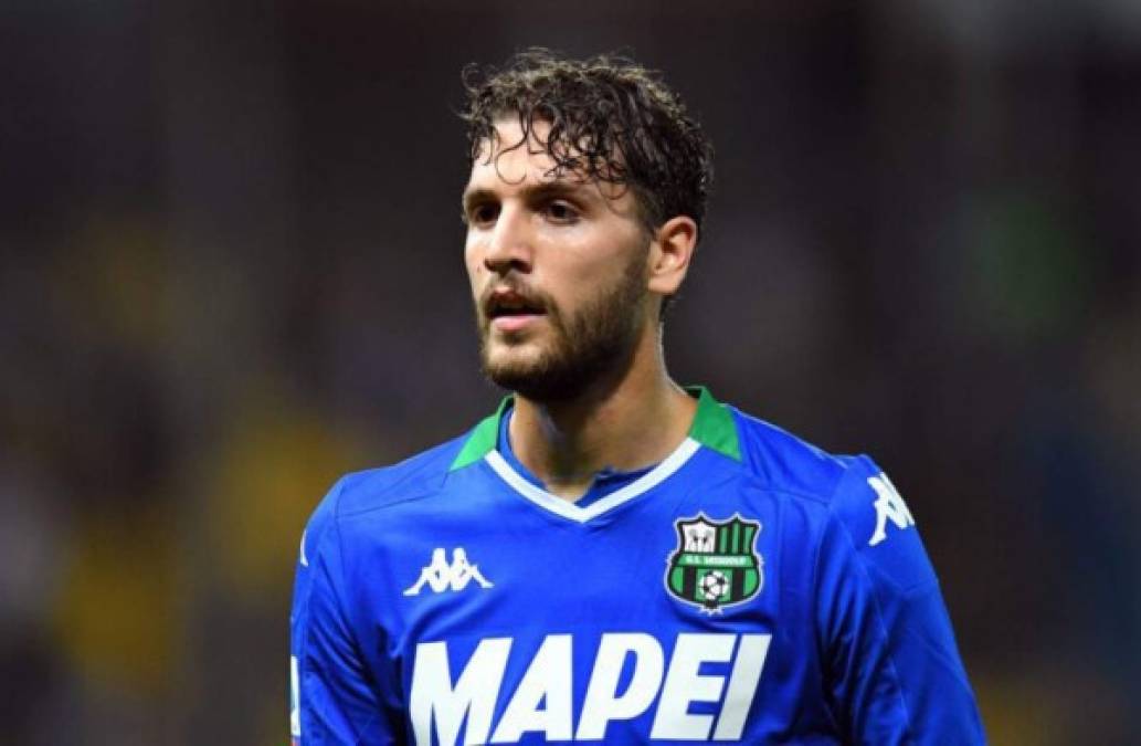 Manuel Locatelli está en la agenda de Juventus de Turín y Manchester City, según informa la Gazzetta dello Sport. Ambos equipos han mostrado interés en hacerse con el centrocampista del Sassuolo, aunque lo más probable es que la operación no se lleve a cabo en este mercado invernal, sino el próximo verano.