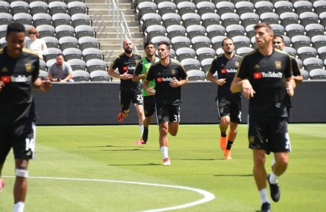 El equipo de Los Ángeles FC ya ha realizado su primer entrenamiento en la grama del Banc of California Stadium.