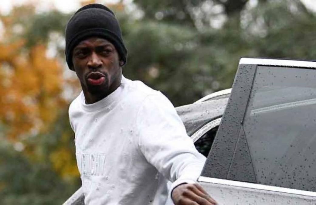 Sin embargo, según Diario SPORT, Ousmane Dembélé se ha negado a irse del Barcelona y señalan que él confía en poder brillar en Barcelona.