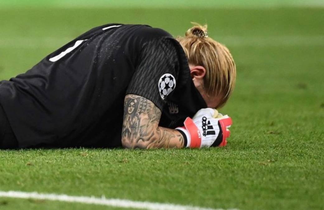 El arquero Loris Karius del Liverpool fue el protagonista de dos acciones insólitas en los goles del Real Madrid. Fue el villano de la Champions.