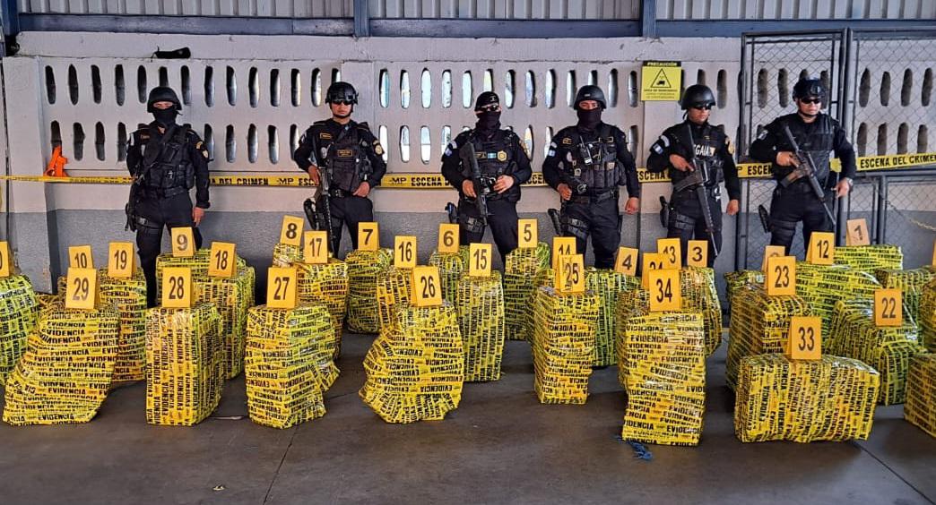 Guatemala decomisa 1,3 toneladas de cocaína procedente de Ecuador