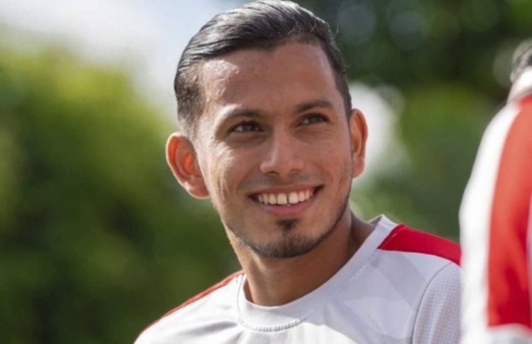 Edwin Rodríguez: En las últimas horas ha trascendido la información de que el centrocampista dejaría al Olimpia para convertirse en nuevo legionario hondureño.