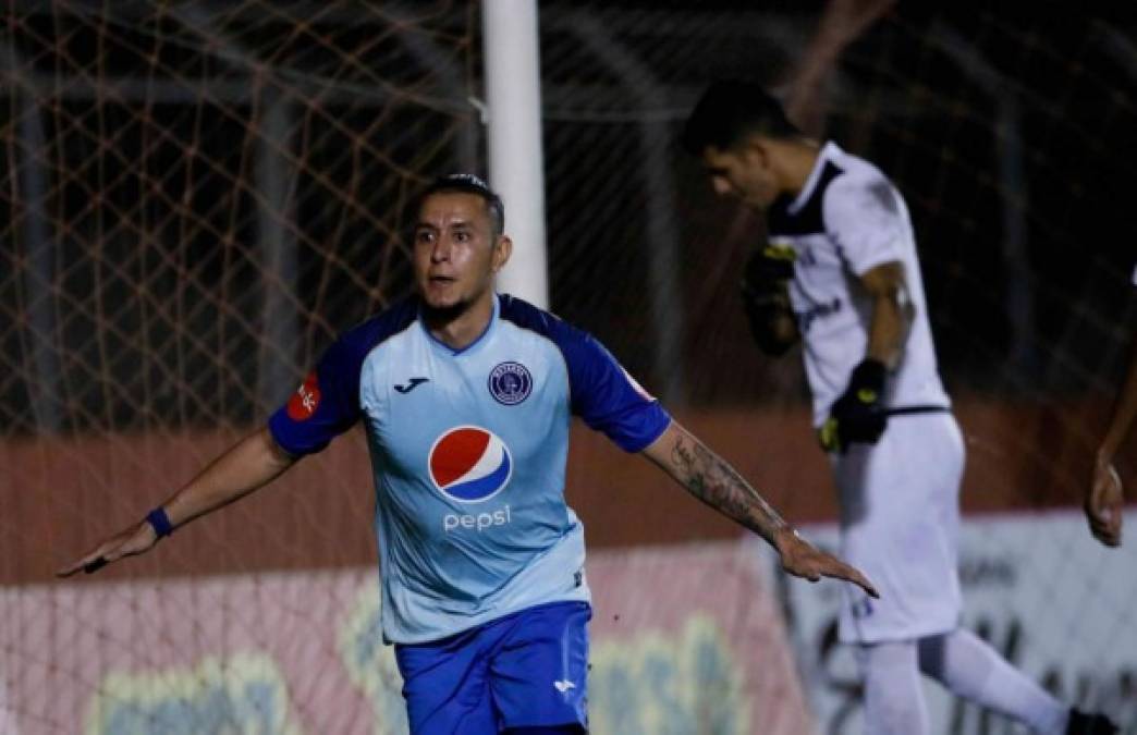 El delantero sampedrano Erick Andino finalizó su contrato con el Motagua y por ahora reveló que no ha tenido ninguna conversación con dirigentes del club azul para una posible renovación.