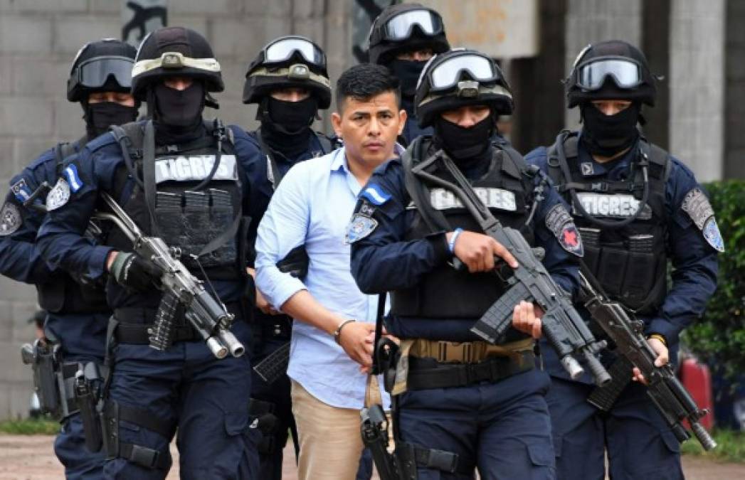 La policía indicó en un comunicado que Sergio Neptalí Mejía, de 40 años, fue arrestado el domingo en Amarateca, 20 km al norte de Tegucigalpa, al ser señalado como responsable de enviar cocaína a Estados Unidos.