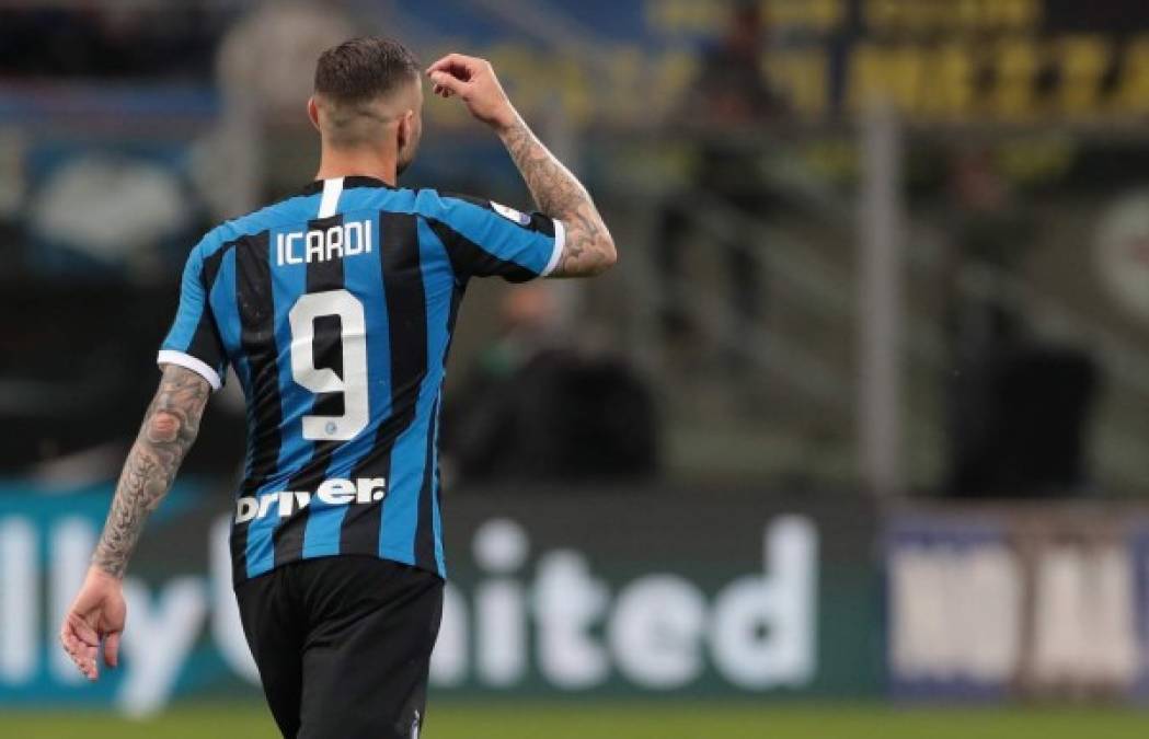 Un capítulo más a la novela del futuro de Mauro Icardi, pero la situación ha dado un giro repentino. El Inter ha repartido sus dorsales para la primera plantilla y el argentino tiene un sitio importante en el club. Ha perdido el '9', que lo ha ganado Romelu Lukaku, pero el ariete se queda con el número 7, que le demuestra como un miembro valioso de la plantilla.