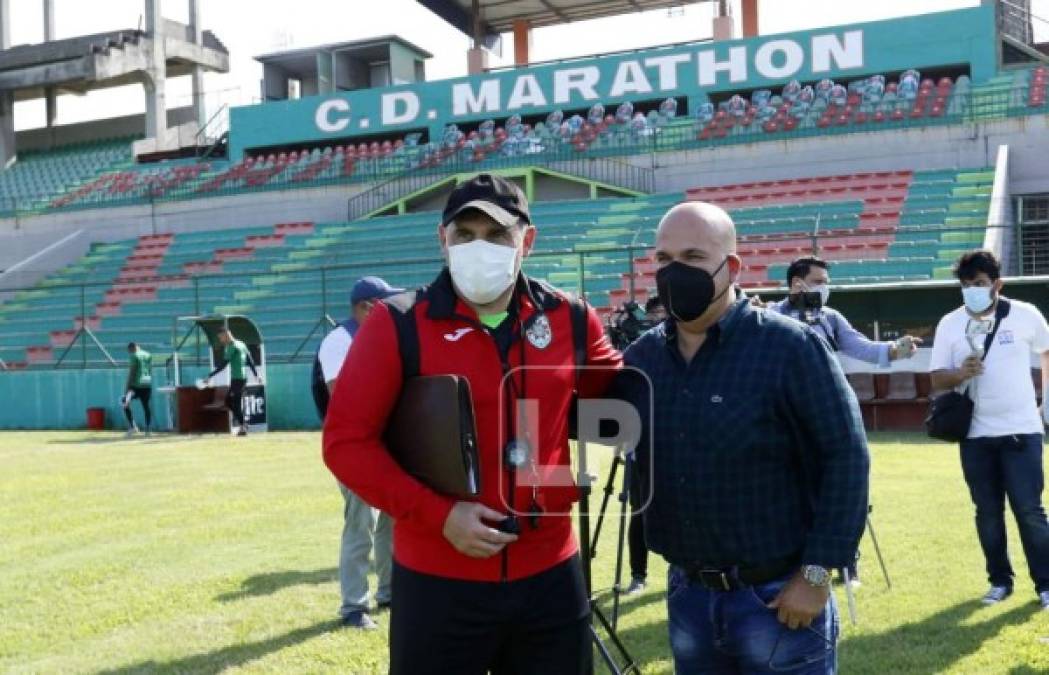 Martín 'Tato' García y Orinson Amaya posando para la cámara del Grupo OPSA.