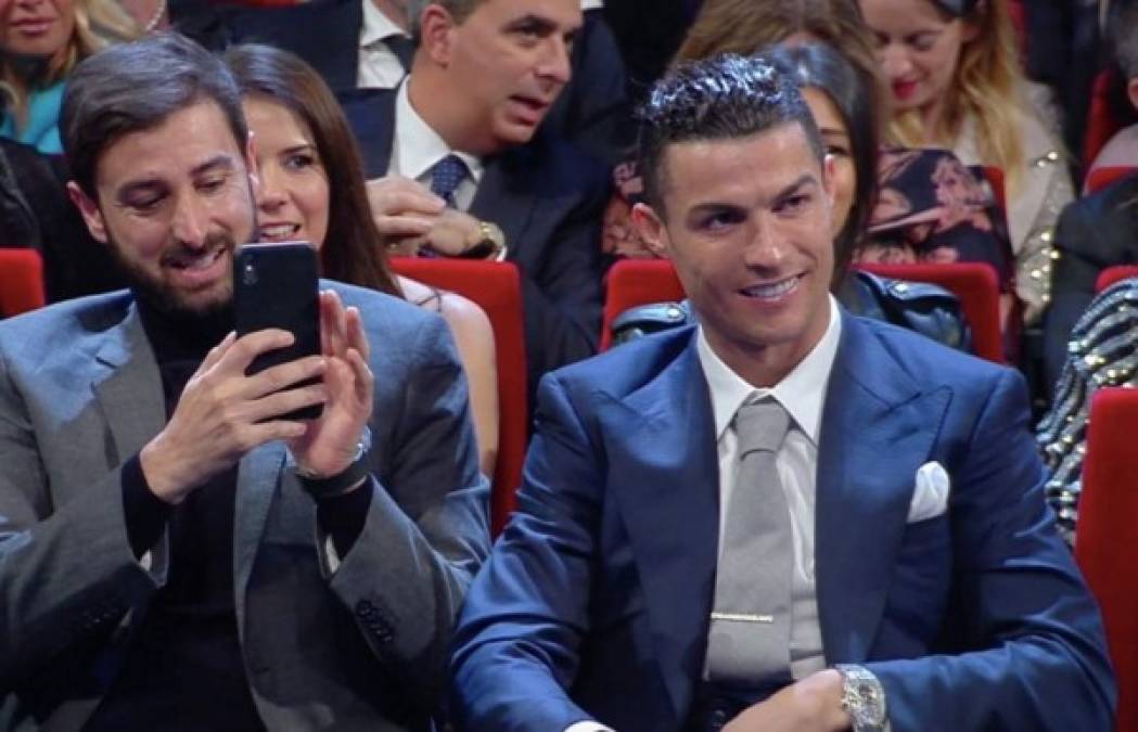 Cristiano Ronaldo se mostró emocionado en primera fila observando el sexy baile de su amada Georgina Rodríguez.