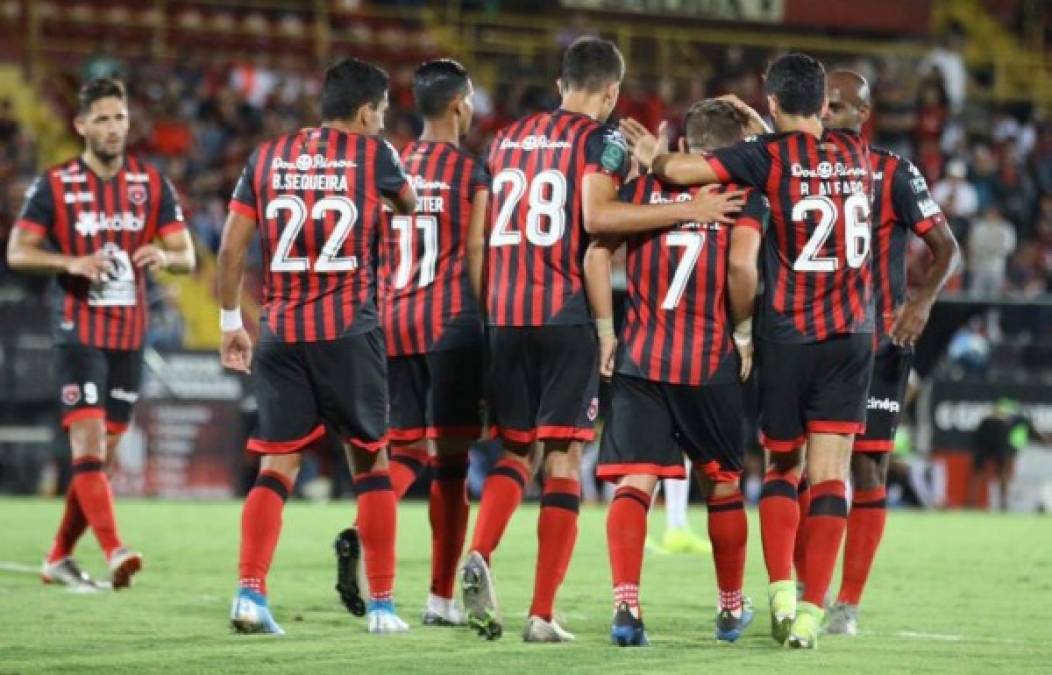 14. LD Alajuelense de Costa Rica.