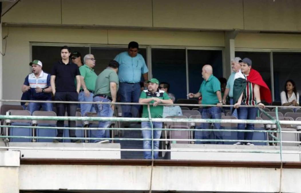 Orinson Amaya, presidente del Marathón, estuvo en el palco alentando a su equipo.