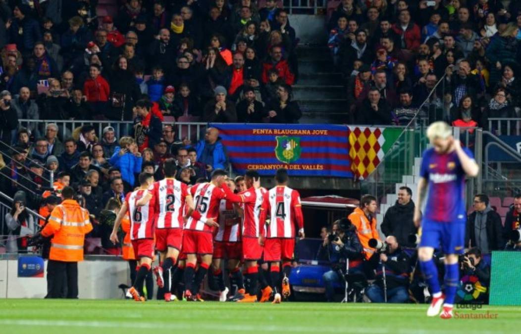 'Choco' Lozano y sus compañeros celebrando el gol del Girona ante el Barcelona.