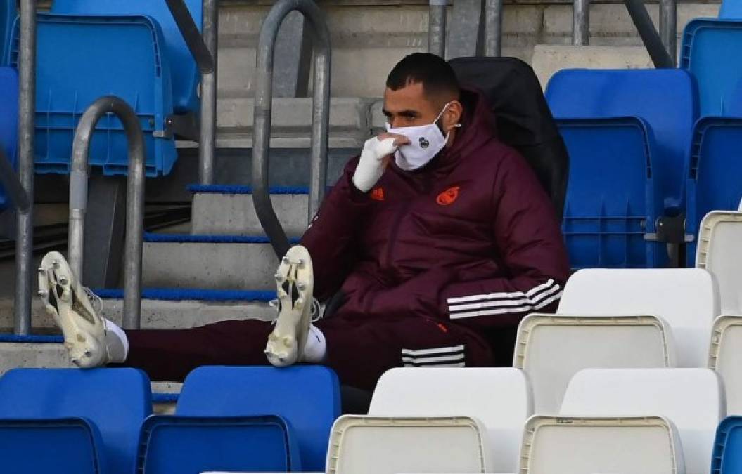 Karin Benzema empezó el partido en el banco de suplentes.