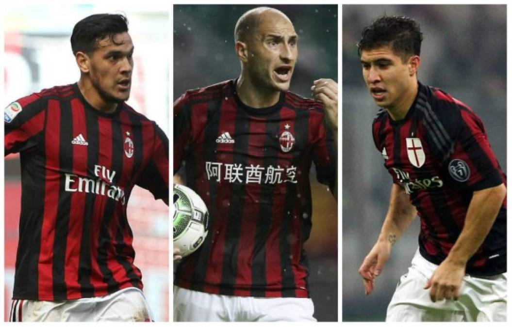 Según Calciomercato, el Milan se plantea prescindir de tres jugadores en el mercado de invierno, sea mediante cesión o traspaso, dada su escasa participación en el equipo: los defensas centrales Gustavo Gómez y Gabriel Paletta, y el centrocampista José Mauri.