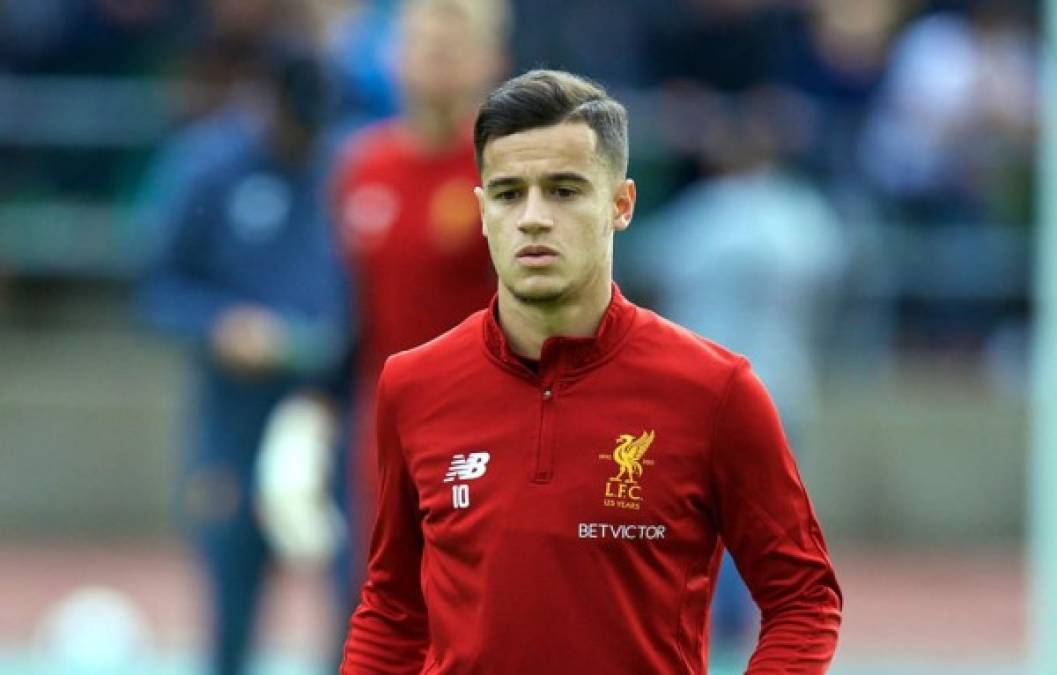 El entrenador del Liverpool Jurgen Kloop, ha confirmado que Coutinho será baja en el próximo partido que disputarán los 'reds'. Sobre la salida del brasileño comentó que 'ya hemos dicho lo que tenemos que decir. No tengo noticias de nuevas. Nadie me dijo nada diferente desde que hablamos la última vez.' 'Ya que tenía un problema en la espalda, no está entrenando. El departamento médico no tiene quejas de él.'