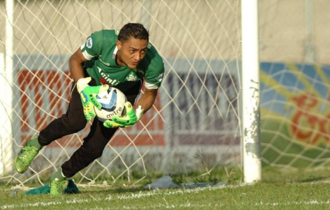 Mariano Pineda: El portero podría salir del Platense buscando tener más minutos.