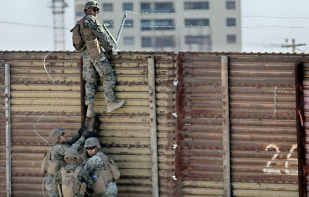 Los soldados de San Ysidro y Otay Mesa forman parte de los 5,600 que la Administración Trump envió a Texas, Arizona y California para colaborar con las autoridades migratorias cuando lleguen las caravanas integradas por miles de migrantes que, desde hace semanas, recorren México y cuyo objetivo es solicitar asilo en EEUU.