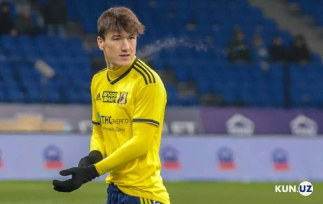 La Gazzeta dello Sport informa que el Génova está interesado en hacerse con Eldor Shomurodov, jugador del Rostov de la liga rusa. El delantero, al que conocen como el 'Messi uzbeko', marcó la temporada pasada 11 goles.<br/><br/>Al futbolista se le compara con Messi. ¿Por qué?, ni el propio jugador lo sabe. 'Me lo han dicho desde que juego en Rostov, no sé por qué. De niño admiraba a Torres y Drogba' ha llegado a decir el uzbeko.