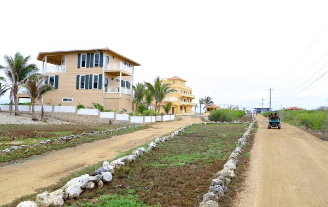 Residenciales y casas de playa listas para disfrutar.