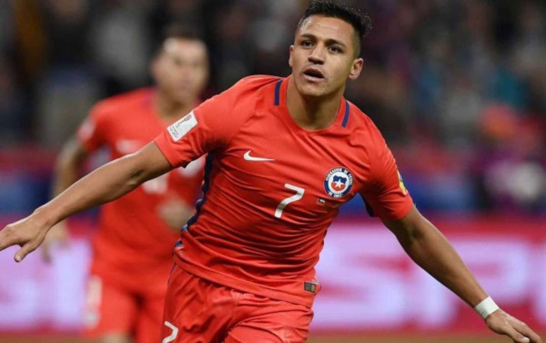 Alexis Sánchez: El director deportivo del PSG ya se encuentra en Londres para negociar con el Arsenal por el pase del jugador, además el Manchester City lo quiere a como de lugar.