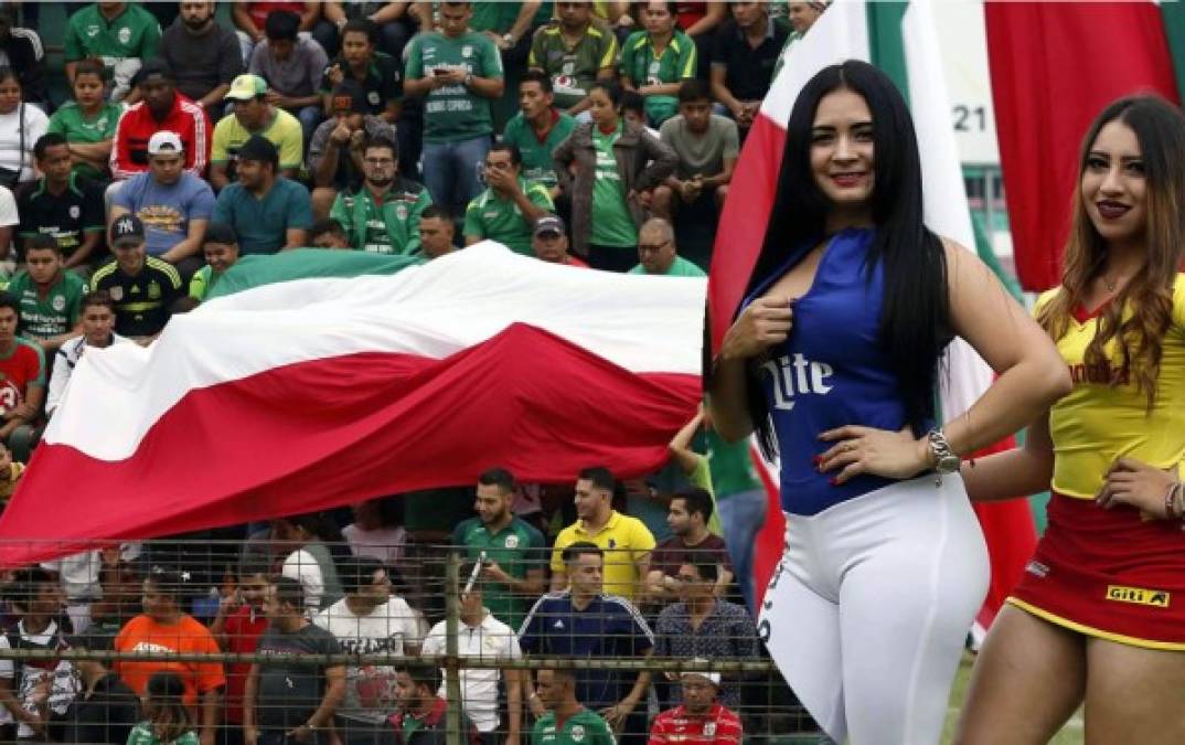 Las imágenes del ambiente futbolístico vivido en el estadio Yankel Rosenthal en el partido de vuelta del repechaje entre Marathón y Real España.