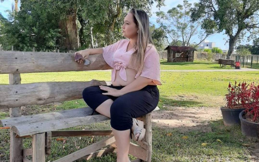 La joven maestra, quien tenía 36 semanas de embarazo, fue invitada a un baby shower, organizado por una amiga.