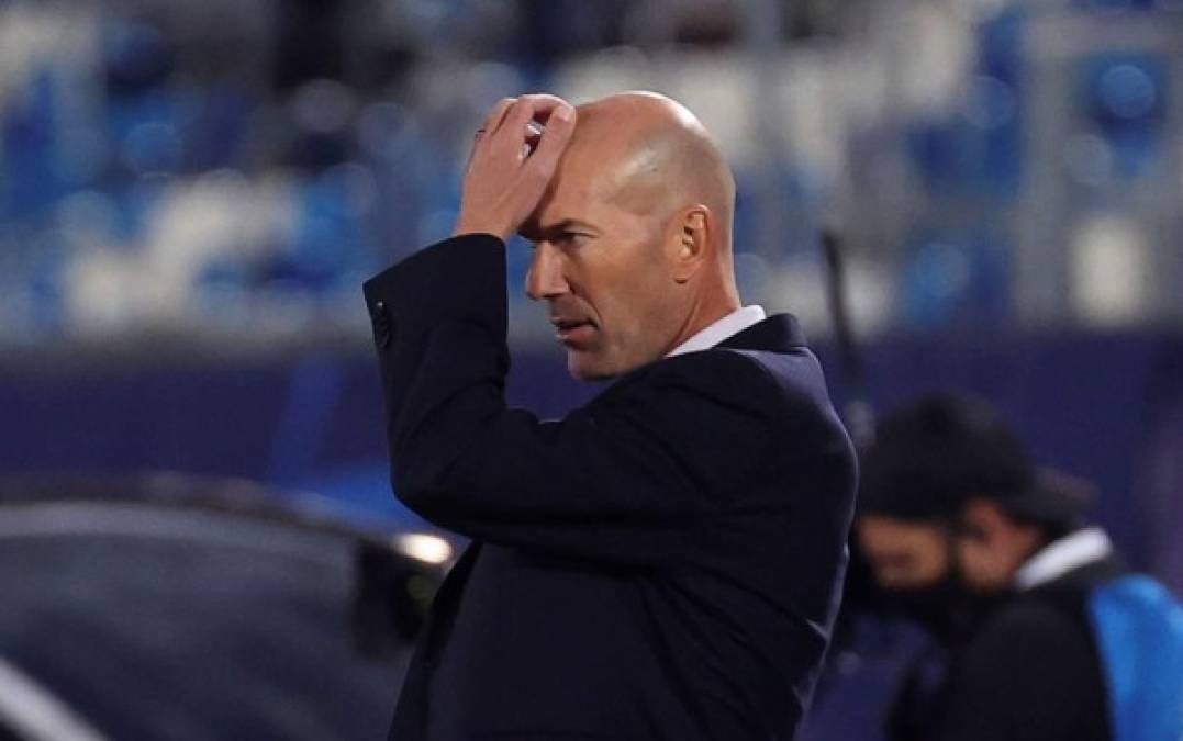 Zidane sufrió como nunca el partido contra el Shakhtar Donetsk.