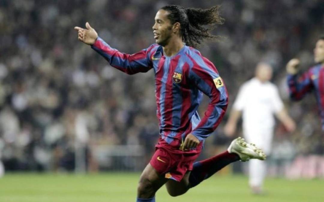 Ronaldinho: El astro brasileño es considerado por Messi como uno de los mejores jugadores del mundo.