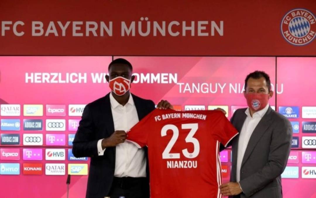 El Bayern Múnich ha presentado a su nuevo fichaje: Tanguy Kouassi. El club alemán ha conseguido arrebatar al PSG a coste cero al joven central francés de sólo 18 años. Kouassi firma por el cuadro bávaro hasta el 30 de junio de 2024.<br/><br/>'Me alegra mucho poder jugar en el Bayern. Es un gran club, con mucha tradición. Espero asentarme pronto y jugar mucho. Trabajaré para ello', aseguró el jugador.