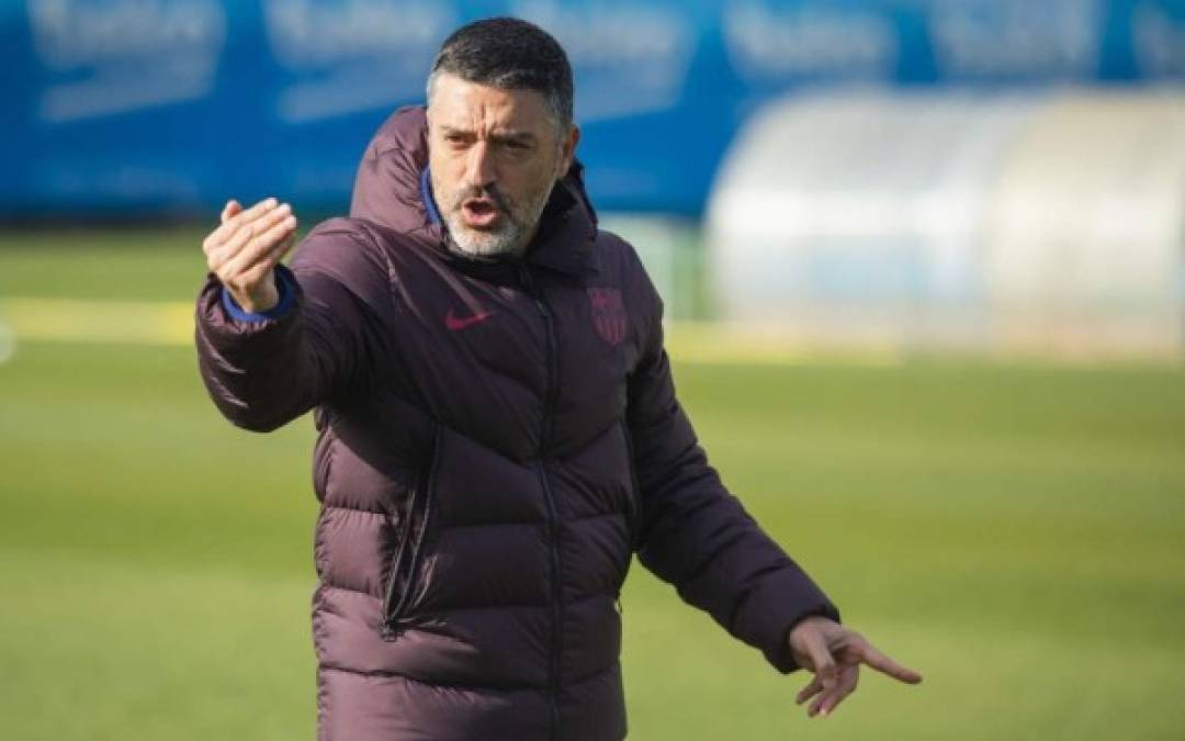 Javier García Pimienta seguirá como entrenador del Barça B la próxima temporada después de haber alcanzado finalmente un acuerdo con el club azulgrana para ampliar el contrato que vence este martes, 30 de junio. Después de estar negociando las últimas semanas, ambas partes han llegado a una entente por una temporada con opción a otra más.