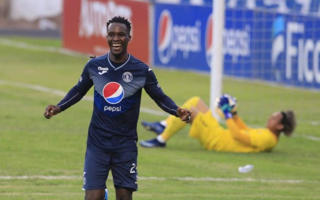 La felicidad y emoción de Rubilio Castillo por debutar con un golazo en su regreso al Motagua.