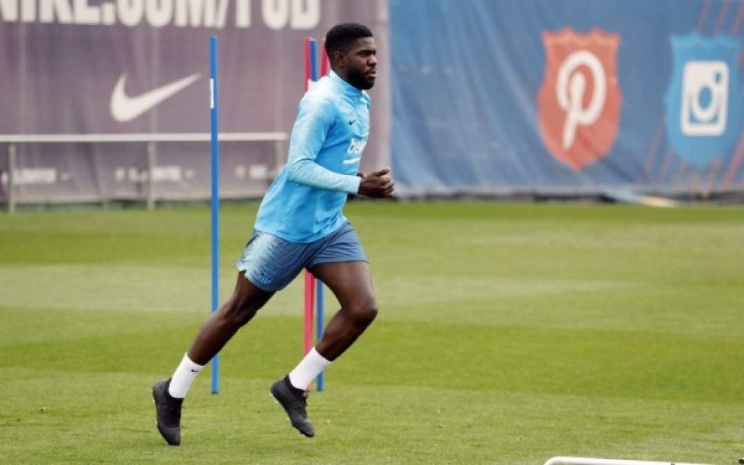 Samuel Umtiti: La prensa de España informa que el zaguero francés sería separado del Barcelona ante la posible llegada del holandés Matthijs de Ligt. Al parecer el defensor galo no se quiere ir.