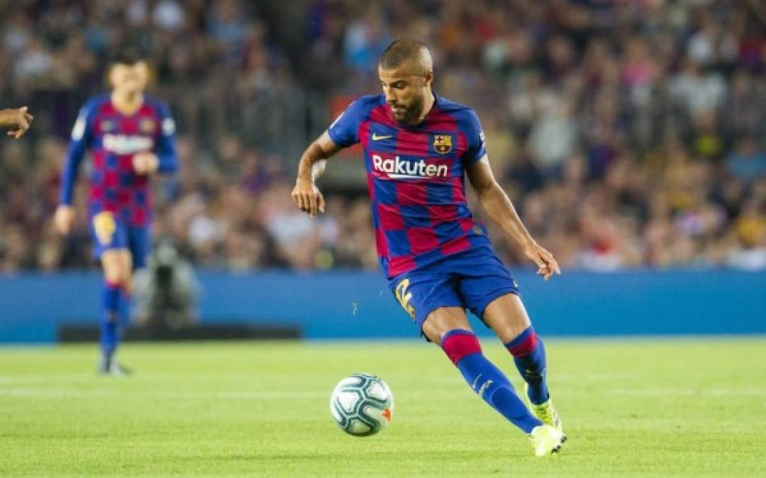 Rafinha Alcántara - El mediocampista hispano-brasileño es otro de los jugadores que debe de regresar al Barcelona tras su cesión en el Celta de Vigo. Tiene cartel alto, pero su valor de mercado ha ido decayendo, ahora es de menos de 10 millones de euros. El club culé podría buscarle una salida para hacer caja.