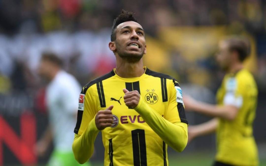 En el Milan no se creen que el Borussia Dortmund no vaya a vender a Pierre Emerick Aubameyang. Según la Gazzetta dello Sport, el club rossonero considera que es una táctica del club alemán para encarecer su traspaso.